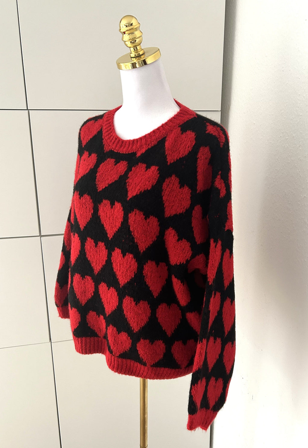 Pullover Herzchen Schwarz/Rot