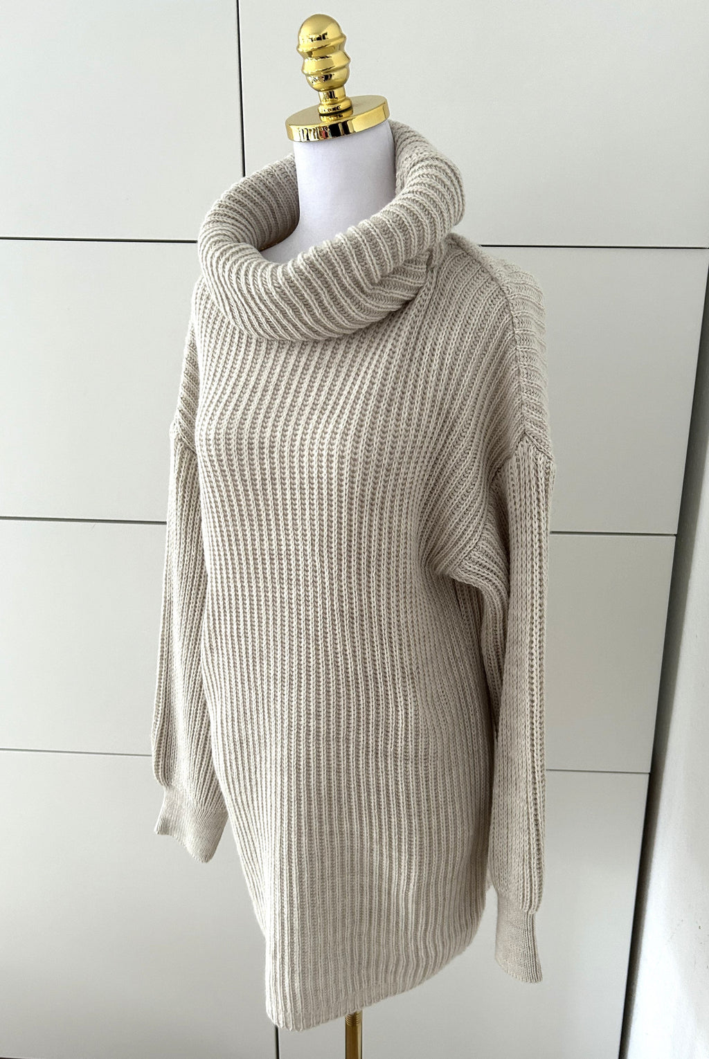 Rollkragen Strickpullover Creme